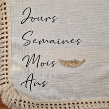 Charger l'image dans la galerie, couverture évolutive bébé avec accessoires en bois