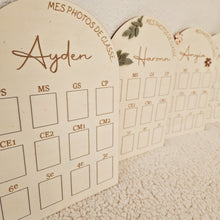 Charger l'image dans la galerie, porte-photos de classe bois cadeau parents