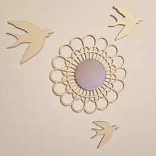 Charger l'image dans la galerie, décoration murale boho bois effet rotin personnalisée