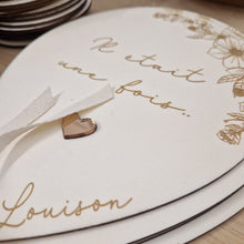 Charger l'image dans la galerie, décoration murale bois ballon chambre enfant