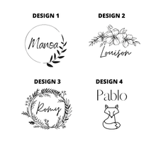 Charger l'image dans la galerie, Brosse à cheveux en bois – Gravure personnalisée