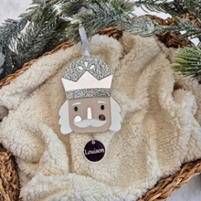 Charger l&#39;image dans la galerie, Boule de noel - Casse-noisette
